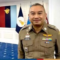 Die Royal Thai Police (RTP) hat klargestellt, dass neu graduierte Polizeianwärter als Menschenmengenkontrollbeamte eingesetzt wurden, um den Personalmangel auf Polizeistationen zu beheben und sie auf ihre künftige Positionen dort vorzubereiten.