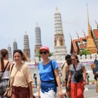 Die Bank of Thailand geht davon aus, dass das BIP-Wachstum ihre Prognose übertreffen wird, da die Wirtschaftspolitik der neuen Regierung neben dem Tourismus- und Konsumwachstum auch die Expansion vorantreibt.