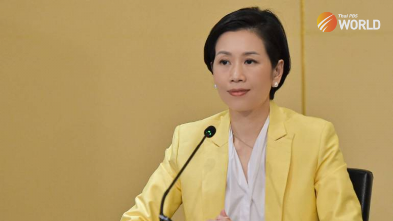 Die stellvertretende Regierungssprecherin Rachada Dhnadirek sagte, Prayuth habe sich über die sich entwickelnde politische Situation auf dem Laufenden gehalten. Die stellvertretende Regierungssprecherin Rachada Dhnadirek sagte, Prayuth habe sich über die sich entwickelnde politische Situation auf dem Laufenden gehalten.