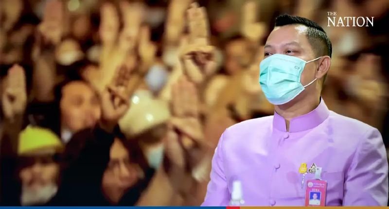 Anhänger der Move Forward Partei sollten nicht vor dem Parlament demonstrieren, um Druck auf die Abgeordneten auszuüben, wenn diese am Dienstag über die Wahl des nächsten Sprechers des Repräsentantenhauses abstimmen, sagte der stellvertretende Vorsitzende der United Thai Nation Partei am Sonntag. Anhänger der Move Forward Partei sollten nicht vor dem Parlament demonstrieren, um Druck auf die Abgeordneten auszuüben, wenn diese am Dienstag über die Wahl des nächsten Sprechers des Repräsentantenhauses abstimmen, sagte der stellvertretende Vorsitzende der United Thai Nation Partei am Sonntag.