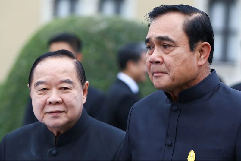In einer weitgehend vorherbestimmten Abstimmung gegen den Willen der Bevölkerung gelang es dem Vorsitzenden der Move Forward Partei (MFP), Pita Limjaroenrat, nicht genügend Parlamentsstimmen zu gewinnen, um Thailands nächste und wohl erster progressiver Premierminister zu werden. In einer weitgehend vorherbestimmten Abstimmung gegen den Willen der Bevölkerung gelang es dem Vorsitzenden der Move Forward Partei (MFP), Pita Limjaroenrat, nicht genügend Parlamentsstimmen zu gewinnen, um Thailands nächste und wohl erster progressiver Premierminister zu werden.