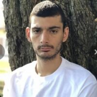 Ein bekannter US-Livestreamer drohte mit „Selbstmord“, nachdem er erfahren hatte, dass ihm fünf Jahre Gefängnis in Thailand drohen, weil er für seine Freundin in einem Hotel in Bangkok einen spärlich bekleideten sexy Lapdance Live gestreamt hatte.