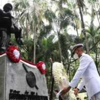 Premierminister Srettha Thavisin möchte, dass die Polizei der Allgemeinheit und nicht einflussreichen Personen dient, zitierte der stellvertretende nationale Polizeichef Surachate Hakparn diesen bei ihrem Treffen am Sonntag. Polizeigeneral Surachate (Big Joke) traf den Premierminister im Phitsanulok Mansion, der offiziellen Residenz des Premierministers.