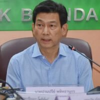 Außenminister Parnpree Bahiddha-Nukara sagte am Mittwoch, dass die Regierung von Srettha sich einer Wirtschaftsdiplomatie verschrieben habe, die Thailands Verhandlungsmacht stärken und ein Gleichgewicht in seinen Beziehungen zu anderen Ländern schaffen werde. Es werde auch zur wirtschaftlichen Diversifizierung beitragen, indem die grüne Wirtschaft, die Digitalisierung und die nachhaltige Landwirtschaft stärker unterstützt würden, um neue Beschäftigungsmöglichkeiten zu schaffen, sagte er.