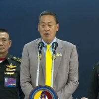 In einer politischen Landschaft, die verzweifelt nach transformativen Persönlichkeiten sucht, schien Srettha Thavisins Aufstieg in das Amt des Premierministers ein bedeutsames Ereignis zu sein. Nachdem er von einer hochkarätigen Karriere als Immobilienentwickler in die komplexe Arena der thailändischen Politik gewechselt war, stellte er einen Bruch mit den traditionellen Wegen dar, die Berufspolitiker oft in Machtpositionen führen.