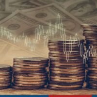 Der Baht rutschte zu Handelsbeginn am Dienstag auf 35,71 pro US-Dollar ab, nachdem sich die Arbeitsmarktzahlen in den USA verbessert hatten. Die thailändische Währung hatte am Freitag bei 35,32 pro Dollar geschlossen. Die stärker als erwartete US-Beschäftigungsquote weckte die Erwartung, dass die US-Notenbank ihre Leitzinsen nicht überstürzt senken würde, erklärte Devisenanalyst Poon Panichpibool von der Krungthai Bank.