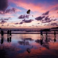 Die Tourismusagentur erwartet einen größeren Umsatz, da die Besucher länger bleiben. Nach Angaben der thailändischen Tourismusbehörde (TAT) wird erwartet, dass die Langstreckenmärkte im Jahr 2024 ein wesentlicher Umsatztreiber für den thailändischen Tourismus sein werden und ihr Beitrag das Niveau vor der Pandemie um sieben Prozentpunkte übersteigt.