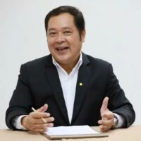 Justizminister Pol. Oberst Tawee Sodsong hat jegliche Beteiligung an der Entscheidung des Department of Corrections (DoC), dem ehemaligen 74-jährigen Premierminister Thaksin Shinawatra eine bevorzugte medizinische Behandlung außerhalb des Gefängnisses zu gewähren, bestritten .