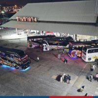 Verkehrsminister Suriya Juangroongruangkit hat den interprovinziellen Busbetreiber Transport Co und andere relevante Behörden angewiesen, sich umgehend mit allen im Zusammenhang mit dem Bangkoker Busterminal aufgeworfenen Fragen zu befassen.