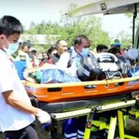 Um die medizinische Notfallversorgung zu revolutionieren, verkündete Gesundheitsminister Cholnan Srikaew während einer Notfall Lufttransportprobe in Phang Nga die Ausweitung des thailändischen Sky Doctor-Projekts.