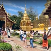 Chiang Mai ist bei Touristen nach wie vor sehr beliebt. Die Hotelzimmerbuchungen erreichten letzten Monat 90 % und die Reservierungsraten für das chinesische Neujahr überstiegen bereits 60 %. Mehrere Touristenziele in der Nordprovinz erfreuen sich insbesondere in der Hochsaison aufgrund ihrer Naturattraktionen und Tempel weiterhin großer Beliebtheit bei thailändischen und internationalen Touristen.