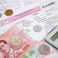 Für Expats in Thailand bricht eine neue Realität an. Eine umfassende Überarbeitung des thailändischen Steuersystems, die am 1. Januar 2024 in Kraft tritt, hat nicht nur die Expat-Community in Aufruhr versetzt, sondern auch Bedenken geweckt und ein Ringen um Lösungen ausgelöst.