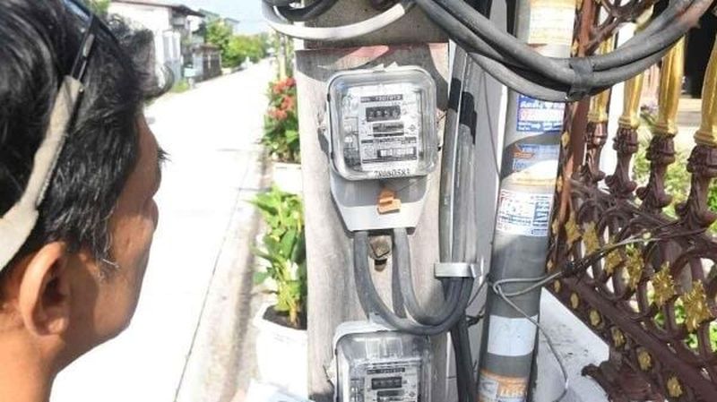 Eine Hausbesitzerin in Uthai Thani erlebte einen Schock, als sie nach der Installation eines neuen digitalen Zählers eine Stromrechnung erhielt, die auf über 5.000 Baht anstieg , eine deutliche Steigerung gegenüber der sonst üblichen monatlichen Zahlung von etwa 300 Baht .