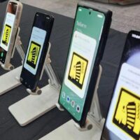 Am Dienstag fand der erste Test von Thailands erstem Cell Broadcast Service (CBS) statt, einem bahnbrechenden Notfallwarnsystem für Mobiltelefone. Der Versuch war ein Joint Venture zwischen der National Broadcasting and Telecommunications Commission (NBTC) und Advanced Info Service (AIS). Der Versuch wurde im NBTC-Hauptquartier in der Phahon Yothin Road durchgeführt und demonstrierte die Leistungsfähigkeit des CBS-Systems.