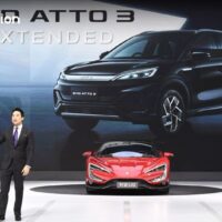 Der chinesische Elektrofahrzeughersteller BYD verzeichnete auf der Bangkok International Motor Show 2024, die gestern zu Ende ging, starke Umsätze und verzeichnete mehr als 5.000 Buchungen für seine Fahrzeuge. Auch ION und DePaul haben sich auf dem EV-Markt hervorgetan.