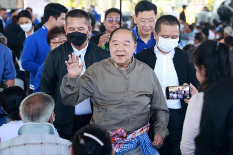 Nach Angaben der Nationalen Antikorruptionskommission (NACC) hat General Prawit Wongsuwon, ehemaliger stellvertretender Premierminister und Vorsitzender der thailändischen Sportbehörde (SAT), Vermögenswerte im Wert von 87 Millionen Baht gemeldet, darunter fünf Luxusautos.