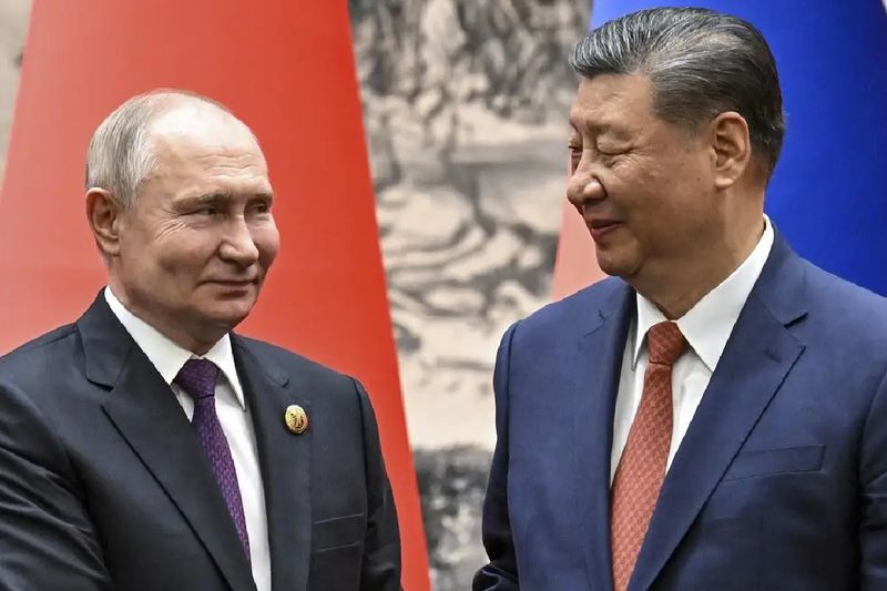 Der russische Präsident Wladimir Putin und der chinesische Staatschef Xi Jinping bekräftigten gestern am Donnerstag ihre „grenzenlose“ Partnerschaft, die sich angesichts der zunehmenden Spannungen zwischen beiden Ländern und dem Westen vertieft hat, und kritisierten US-Militärbündnisse in Asien und der Pazifikregion.