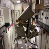 Singapore Airlines hat die Regeln für den Kabinenservice verschärft, nachdem die Maschine in Turbulenzen geriet, nachdem auf einem Flug aus London Anfang dieser Woche ein Passagier gestorben und zahlreiche weitere verletzt worden waren.