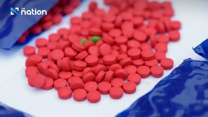 Der Besitz auch nur einer Tablette eines Betäubungsmittels sollte als Straftat angesehen werden, da die Beamten untersuchen müssen, ob der Verdächtige den Gegenstand zum Konsum oder mit Verkaufsabsicht besaß, sagte Gesundheitsminister Somsak Thepsutin gestern am Freitag.