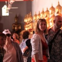 Das Kabinett hat am Dienstag Maßnahmen zur Ankurbelung des Tourismus in Sekundärstädten während der Nebensaison gebilligt. Nach der Kabinettssitzung sagte der stellvertretende Finanzminister Paopoom Rojanasakul, die Maßnahmen seien in zwei Teile gegliedert: