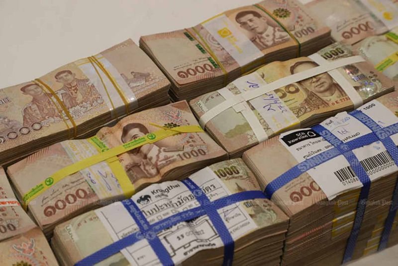 Das Finanzamt bereitet eine Gesetzesänderung vor, um Steuern von Personen mit Einkünften aus dem Ausland einziehen zu können, auch wenn diese Einkünfte nicht ins Land gebracht werden. Die Einführung des Welteinkommensprinzips könnte erhebliche Folgen für die Steuerzahler haben.