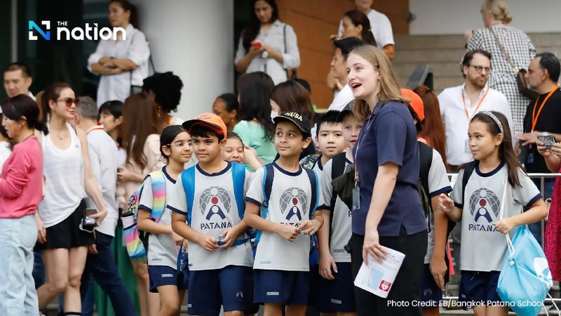 Laut einem Bericht des Kasikorn Research Centre (KResearch) beliefen sich die gesamten Studiengebühren an öffentlichen und privaten thailändischen Schulen (ausgenommen internationale Schulen) im Jahr 2024 auf 24,43 Milliarden Baht und stiegen damit gegenüber dem Vorjahr um 2,6 %.