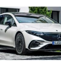 Mercedes-Benz (Thailand) meldet einen deutlichen Rückgang der inländischen Autoverkäufe, der sogar den normalerweise robusten Premium Automobilsektor betrifft. Die schwächelnde thailändische Wirtschaft und die strengeren Kreditvergaberichtlinien der Banken aufgrund der hohen Verschuldung der privaten Haushalte wirken sich auf die Autohersteller aller Sektoren aus. Dies gilt auch für den Luxusmarkt, der im Allgemeinen von einer höheren Kaufkraft profitiert.