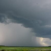 Thailands Katastrophenschutz- und Schadensbegrenzungsbehörde (DPMD) hat eine dringende Warnung herausgegeben, wonach 43 Provinzen sich auf mögliche Sturzfluten, Waldabschmelzungen und starke Winde vorbereiten müssen. Die Warnung gilt ab heute für die nächsten drei Tage.