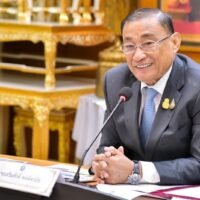 Um Thailands Tourismussektor anzukurbeln, plant das Ministerium für Tourismus und Sport, ein Budget von 1 Milliarde Baht aus dem zentralen Notfallreservefonds zu beantragen. Das Hauptziel besteht darin, neue Touristenrouten zu entwickeln, die Großstädte mit 55 bedeutenden Reisezielen verbinden,