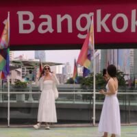 Das realistischste Szenario für die Einnahmen aus dem thailändischen Tourismus liegt in diesem Jahr bei drei Billionen Baht. Damit wird das Regierungsziel von 3,5 Billionen Baht verfehlt, da viele Zielmärkte von einem wirtschaftlichen Abschwung betroffen sind, so die thailändische Tourismusbehörde (TAT). Die Agentur gibt allerdings den anderen Ländern die Schuld dafür.