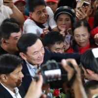 Der ehemalige Premierminister Thaksin Shinawatra werde nicht erneut versuchen, aus dem Land zu fliehen, um einem gegen ihn eingeleiteten Verfahren wegen Majestätsbeleidigung zu entgehen, sagte Premierminister Srettha Thavisin gestern am Dienstag.