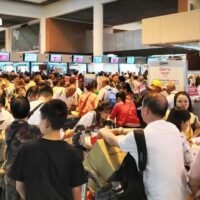 Thailändisches Essen erhält in einer Umfrage unter chinesischen Besuchern die höchste Bewertung, überhöhte Preise, überteuerte Taxis und überfüllte Touristenattraktionen gelten jedoch als Hauptprobleme.