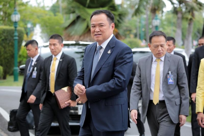 Der Vorsitzende der Bhumjaithai Partei (BJT), Anutin Charnvirakul, gab zu, persönlich mit Premierminister Srettha Thavisin über die Bedenken der Partei hinsichtlich der Pläne des Gesundheitsministeriums gesprochen zu haben, Cannabis wieder als Betäubungsmittel einzustufen.