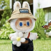 Eine Tourismuskampagne rund um das Kunstspielzeug Maskottchen Labubu soll laut der thailändischen Tourismusbehörde (TAT) acht Millionen chinesische Besucher anlocken und Kunstspielzeug Enthusiasten aus der ganzen Welt begeistern .