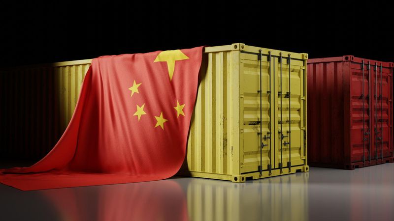 Die E-Marktplatzlandschaft des Landes wird von ausländischen Betreibern dominiert, darunter Lazada vom chinesischen Alibaba, Shopee vom südasiatischen Singapur und der chinesische TikTok Shop. Viele lokale Verkäufer haben sich beim Verkauf ihrer Produkte auf diese Plattformen verlassen und müssen mit zusätzlichen Gebührenerhöhungen rechnen.