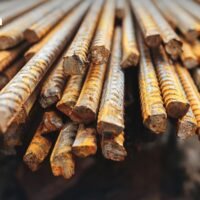 Der Sprecher des State Audit Office (SAO), Sutthipong Boonnithi, sagte, die finanziellen Verluste aufgrund der ineffizienten Verwaltung aller Bauaufträge im Geschäftsjahr 2023 beliefen sich auf mehr als 30 Milliarden Baht.