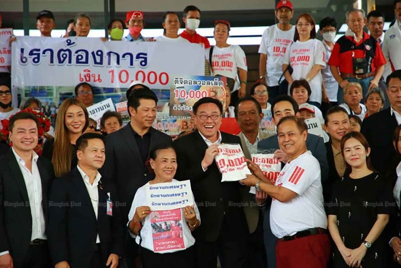 Das Projekt der digitalen Geldbörse im Wert von 10.000 Baht ist nach der Absetzung des vorherigen Kabinetts mit Unsicherheiten behaftet, doch die Pheu Thai Partei ist entschlossen, sich in der nächsten Regierung für ihr Vorzeigeprojekt einzusetzen, sagte der stellvertretende Interimsfinanzminister Julapun Amornvivat.