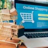 Das Thai Industrial Standards Institute (TISI) wurde vom Industrieministerium angewiesen, die Qualitätskontrollen bei über 1.000 in China hergestellten Produkten, die in Thailand online verkauft werden, zu intensivieren . Dieser Schritt erfolgte, da lokale Industrielle Bedenken über die Auswirkungen minderwertiger und billiger Importe aus China auf den Inlandsmarkt äußerten.