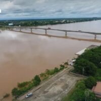 Das Amt für nationale Wasserressourcen gab heute am Freitag bekannt, dass aufgrund einer Monsunflut bis Montag (16. September) mit Regengüssen im Norden und Nordosten Thailands sowie in Laos zu rechnen sei. Die Provinzen in der Nähe des Mekong wurden gewarnt, sich auf mögliche Überschwemmungen vorzubereiten, da der Wasserstand aufgrund schwerer Regenfälle ansteigt.