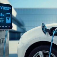 Nach der wöchentlichen Kabinettssitzung am Dienstag erklärte Jirayu Huangsab, ein Berater des Premierministers, das Budget werde zur Subventionierung von Käufern von Elektrofahrzeugen und Motorrädern verwendet, die ihre Fahrzeuge bereits gekauft, aber noch keine staatliche Subvention im Rahmen der Fördermaßnahmen für Elektrofahrzeuge beantragt hätten.