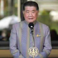 Die Ernennung von Phumtham Wechayachai zum Verteidigungsminister durch den faktischen Pheu Thai Chef Thaksin Shinawatra löste unter den Militärangehörigen, ob sie nun im Dienst oder im Ruhestand sind, immer mehr unwillkommene Gefühle und unerwünschte Ängste aus, sagte der ehemalige Senator Somchet Boonthanom vorgestern (3. September).
