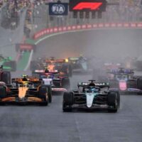 Die Regierung hat versprochen, ein Formel-1 -Rennen (F1) nach Thailand zu bringen, um das Wirtschaftswachstum anzukurbeln. In einem Beitrag auf X vom Samstag sagte Premierminister Paetongtarn Shinawatra, die Regierung käme bei ihren Gesprächen voran, im Rahmen eines Großprojekts zur Förderung des Tourismus ein F1-Rennereignis nach Thailand zu holen.