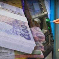 Die fünf größten Geschäftsbanken Thailands legen insgesamt mehr als 154 Milliarden Baht an Barreserven zurück, um die Verbraucherausgaben während des bevorstehenden Neujahrsfestes zu decken. Das ist weniger als die 171 Milliarden Baht, die für den Countdown 2024 zurückgelegt wurden.