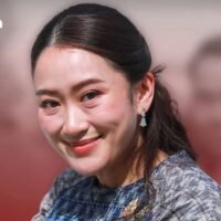 Die Opposition gegen „Thaksin-Regime“ reicht offenbar nicht aus, um den Aufstieg des Premierministers zu behindern. Es scheint, dass der Druck, der durch Paetongtarn Shinawatras Aufstieg zur Premierministerin entsteht, und die wiederauflebende Opposition gegen das „Thaksin-Regime“ den Aufstieg der zweiten Premierministerin aus der Shinawatra-Familie nicht bremsen können.