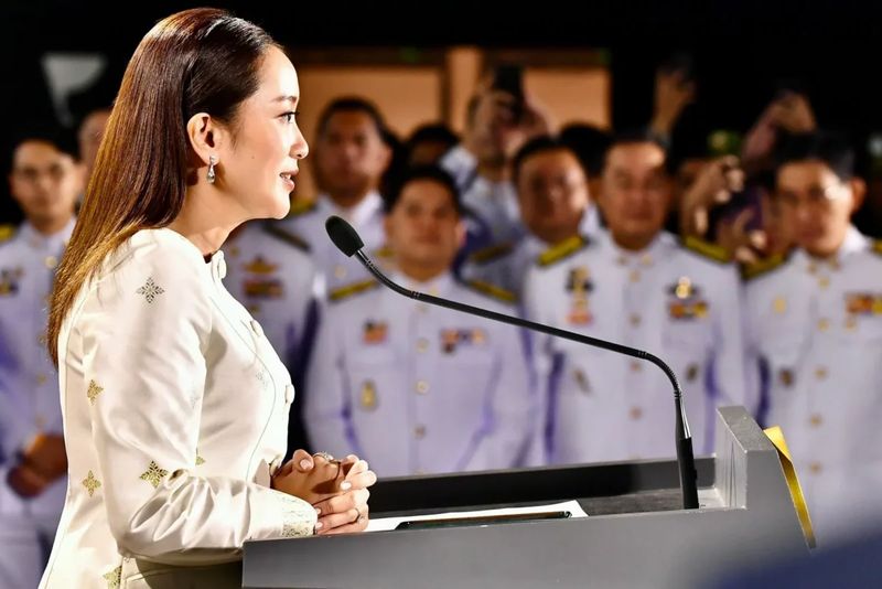 Premierministerin Paetongtarn Shinawatra wird morgen, am 10. Dezember, eine wichtige öffentliche Ansprache halten, in der sie die Leistungen ihres Kabinetts in den letzten drei Monaten hervorheben und die Bedeutung der wichtigsten politischen Maßnahmen der Regierung für das kommende Jahr unterstreichen wird.