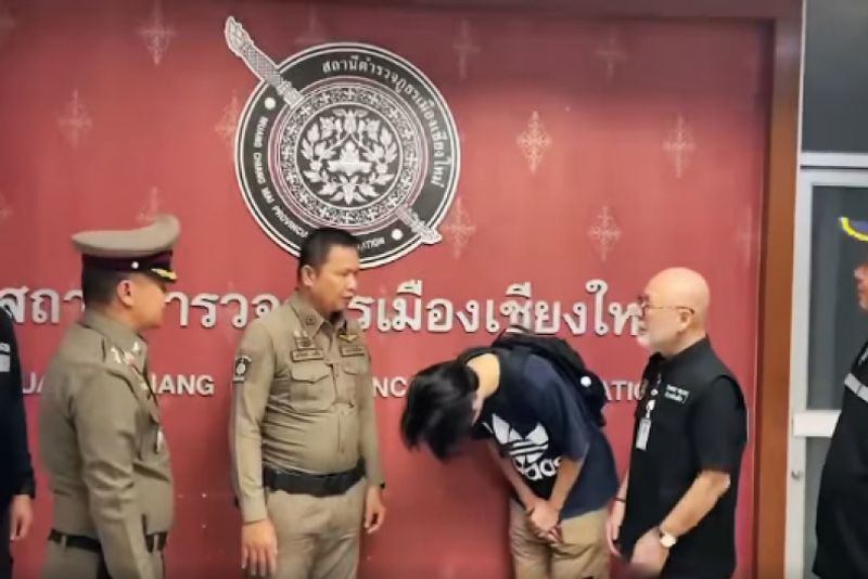 Ein japanischer Tourist wurde mit einer Geldstrafe von 3.000 Baht belegt, weil er einer polizeilichen Anordnung nicht Folge geleistet hatte, nachdem er während des Neujahrs-Countdowns in Chiang Mai wegen Brandgefahr daran gehindert worden war, eine Heißluftlaterne steigen zu lassen.