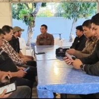 Die Einwohner des Distrikts Pai in der nördlichen Provinz Mae Hong Son zweifeln noch immer an der Rechtmäßigkeit der Einrichtung eines Chabad-Hauses in ihrer Mitte, obwohl sie vom Innenministerium die entsprechende Genehmigung dafür erhalten haben, während ein ehemaliger Beamter vor einer Terrorgefahr warnte, berichtete Amarin TV am Abend des 21. Februar.