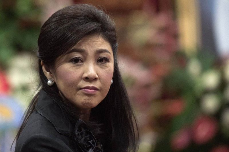 Das oberste Verwaltungsgericht Thailands steht kurz davor, seine lang erwartete Entscheidung über die Berufung der ehemaligen Premierministerin Yingluck Shinawatra zu verkünden. Es geht um eine hohe Entschädigungszahlung in Höhe von 35 Milliarden Baht. Diese wurde vom Finanzministerium im Zusammenhang mit angeblichen Verlusten verhängt, die durch betrügerische Reisverträge zwischen Regierungen entstanden sind – eine Kontroverse, die Yingluck seit 2017 in Rechtsstreitigkeiten verwickelt.
