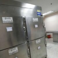 In einem mutigen Schritt, um das Bewusstsein für das Songkran Fest zu schärfen und die Zahl der Verkehrsunfälle während des Songkran Festes zu senken, hat die dem thailändischen Justizministerium unterstellte Bewährungsbehörde die Kampagne „Trinken Sie beim Auto fahren, besuchen Sie die Leichenhalle, übernehmen Sie Verantwortung gegenüber der Gesellschaft“ gestartet.