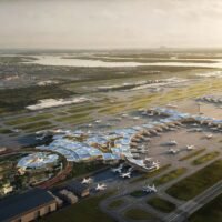 Suvarnabhumi Flughafen in Bangkok steigt in globaler Umfrage im Ranking und belegt Platz 39 der 100 größten Flughäfen der Welt im Jahr 2025 Eine Luftaufnahme von Terminal 5 des Changi-Flughafens in Singapur. Der Flughafen belegt in der diesjährigen Skytrax-Umfrage erneut den ersten Platz. (Foto: @ChangiAirport X-Konto) Der Flughafen Suvarnabhumi konnte sein Ranking verbessern, während Singapurs Changi in der jüngsten Skytrax-Umfrage seinen Status als bester Flughafen der Welt zurückeroberte.